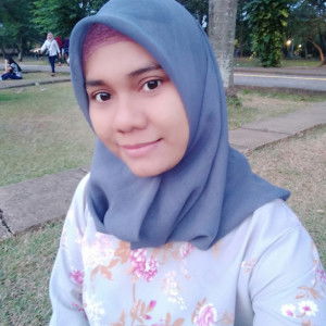 Dwiyanti profile icon