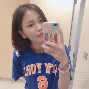 แอ๋ม แอ๋ม profile icon