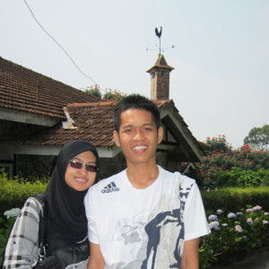 zakiyyah zhari profile icon