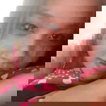 Rossarin Rakpakdee profile icon