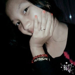 Indah Muys profile icon