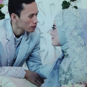 nur hayati profile icon