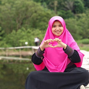 Putri Hardiy profile icon