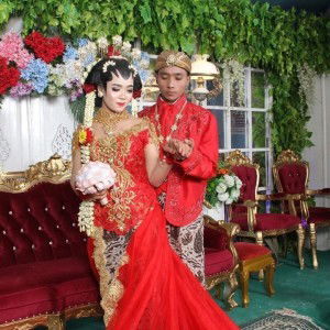 Tiitik Ambar profile icon