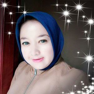 Tia Oktaviani profile icon