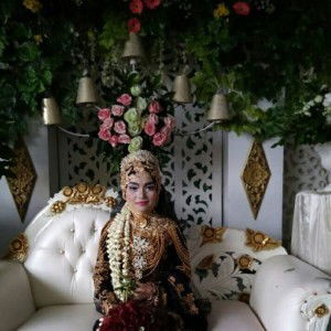 Ella Kecil profile icon