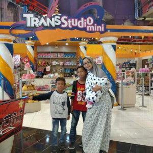 Machi.. Dessy_Echi profile icon