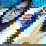 Dewi Anggraeni profile icon