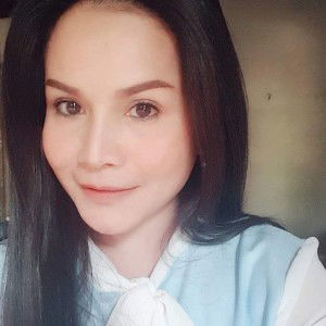 Priya Young profile icon