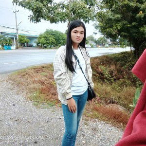 Meena' Saengow profile icon