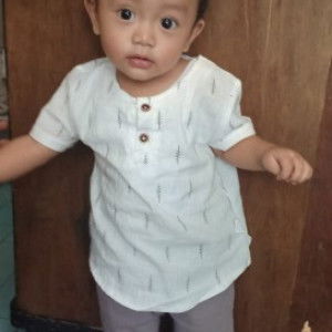 dhesy susanti profile icon