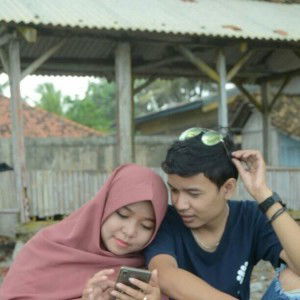 Yani Suryani profile icon