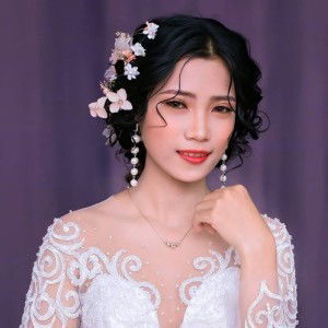 Nhu Y Thi profile icon