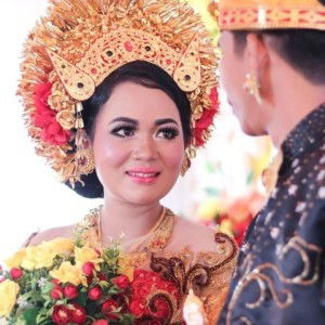 Yuli Asih profile icon