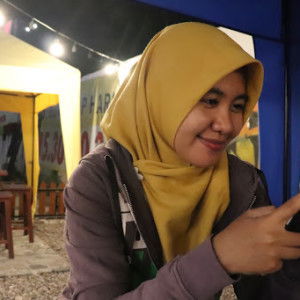 Kurnia Wati profile icon