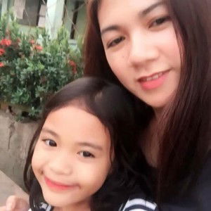 Milay Rojas profile icon