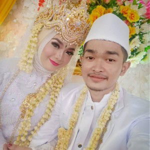 Ika MelaNey Lgr profile icon