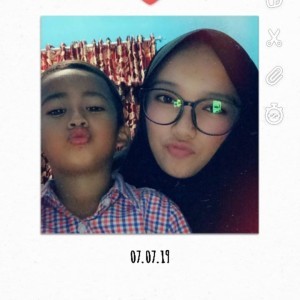 Intan Sugiharty profile icon