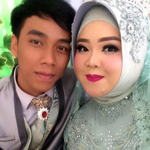 Afdilla Zahrani Nursuci profile icon