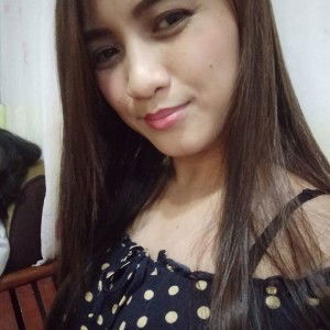 Janine Santos Versoza profile icon