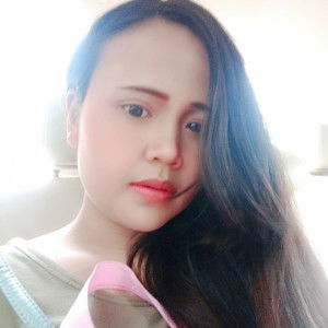 Poppy Smile profile icon