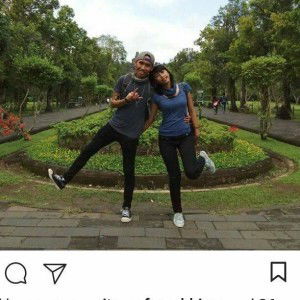 De Phine Wijanarta profile icon