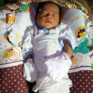 Henny Pratiwi profile icon