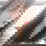 Rozeny Nivera profile icon