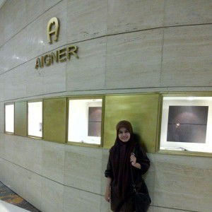 Dewi Purwati profile icon