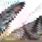 Ika Setyowati profile icon