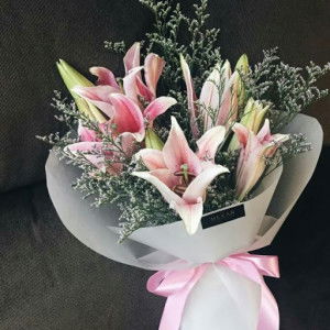 farah khairunnisa profile icon