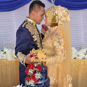 امالينا profile icon