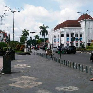 Anita Fahmi profile icon