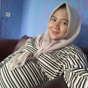 yuni wulansari profile icon