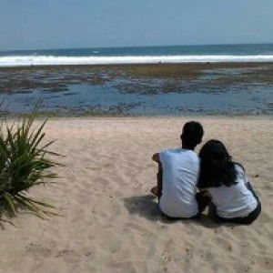 Aulia Intan PermAata Sari profile icon