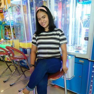 April Arjona profile icon