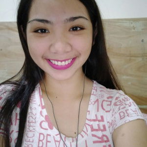 iola marie tating profile icon