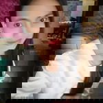 Lina Apriliani profile icon