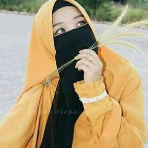 Dharshinie Askar profile icon