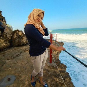 Fitria Nurul profile icon