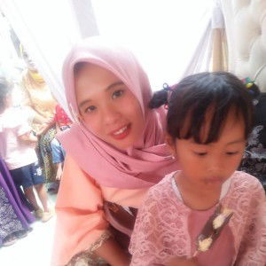 Tiwi Destiana profile icon