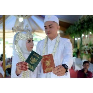 Desti Indriawati Septiany profile icon