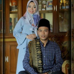 Dewi Suciatina profile icon