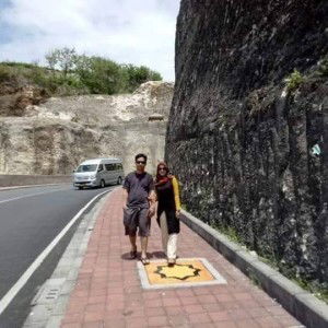 Thysa Nisya profile icon