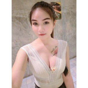 Bam Thananya profile icon