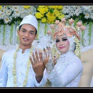 HelLdha Juniarsih profile icon