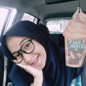 Restu Fuzi Astuti profile icon