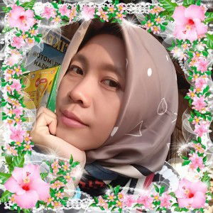 Reni Oktarina profile icon