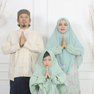 Mia Wahyuni profile icon