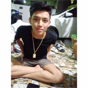 เกล้า' ภคพล profile icon